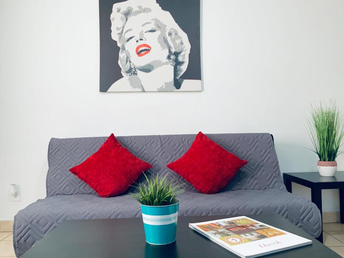 Hollywood Private Apartments Екстер'єр фото