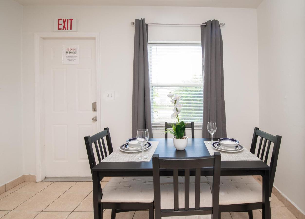 Hollywood Private Apartments Екстер'єр фото
