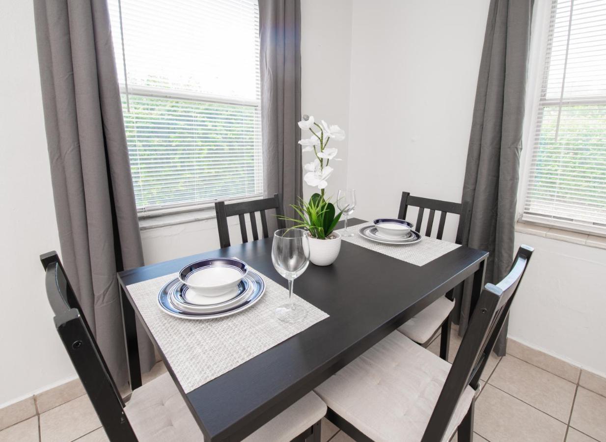 Hollywood Private Apartments Екстер'єр фото
