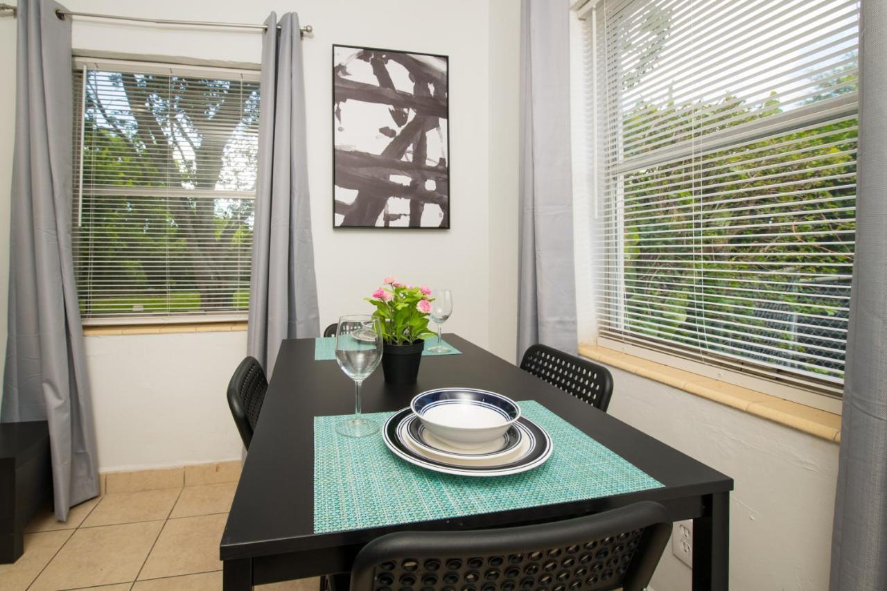 Hollywood Private Apartments Екстер'єр фото
