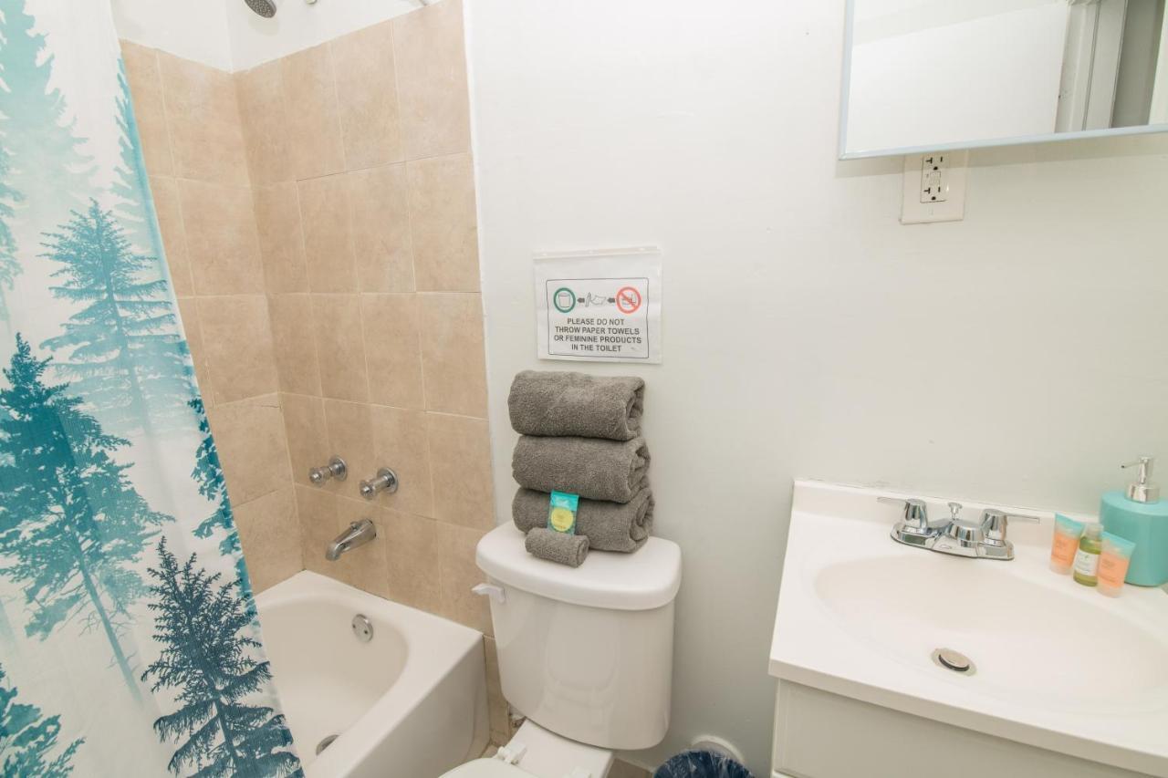 Hollywood Private Apartments Екстер'єр фото